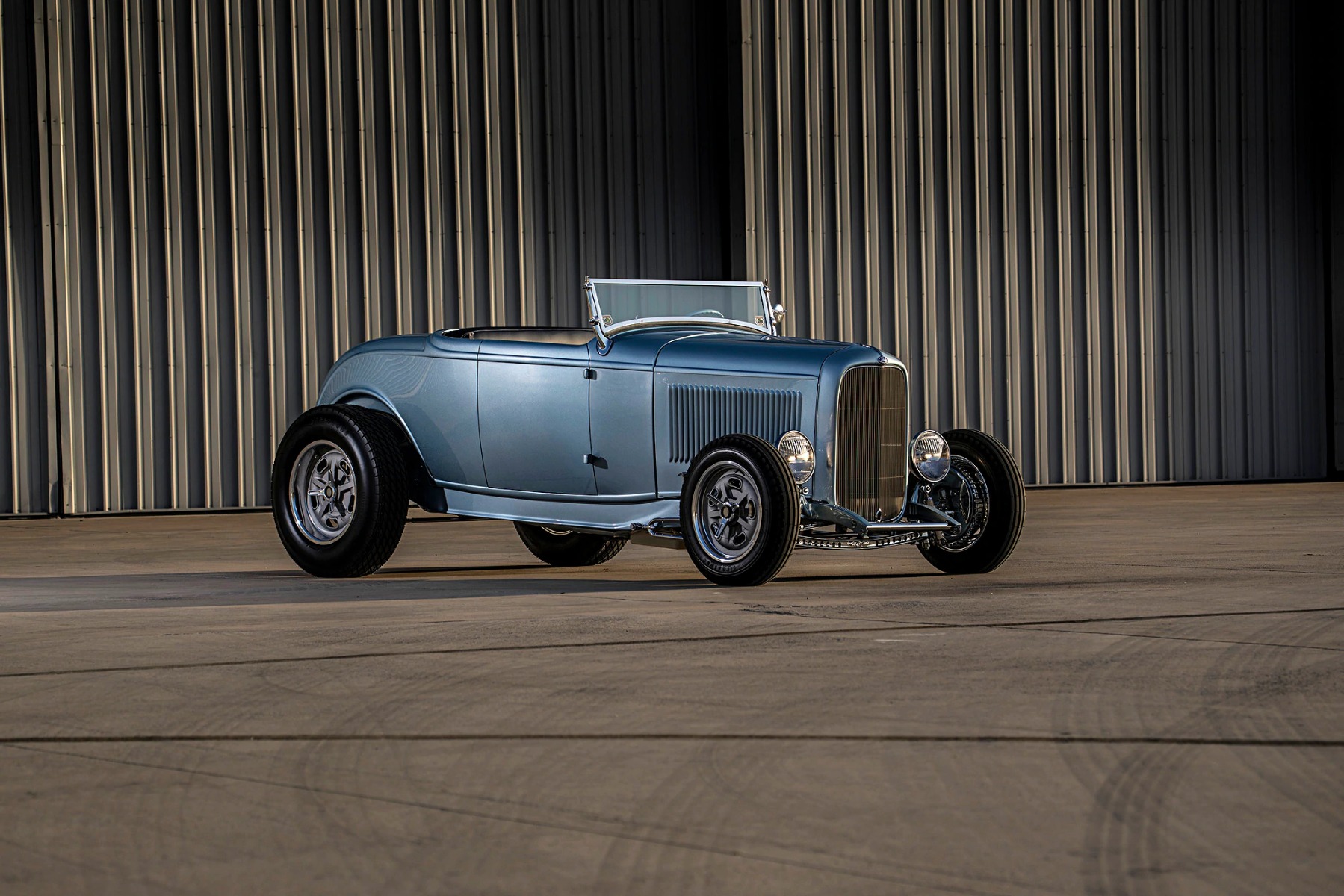 Featured image for “Gordon Leland’s ’60s-style 1932 Highboy Roadster”